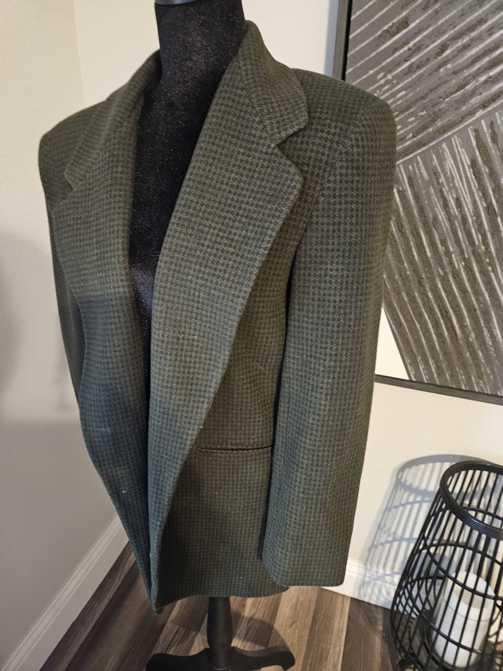 Harve Benard Olive Green Houndstooth Blazer - Picture 2 of 3